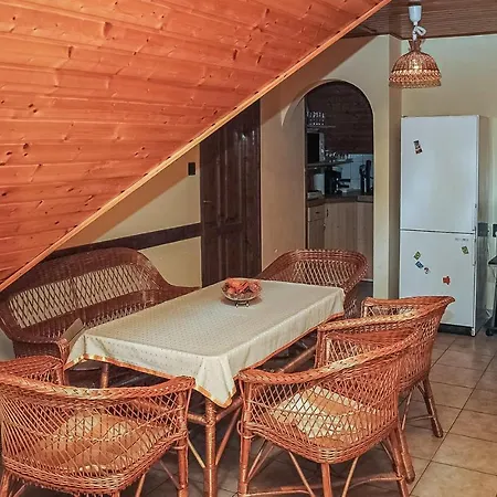 Nice In W/ 2 Bedrooms
